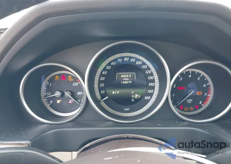 2015 Mercedes-Benz E 350 z USA, uszkodzony, nr VIN WDDHF5KB6FB091033